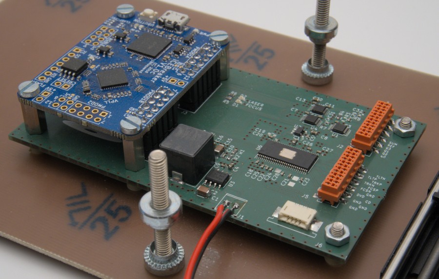 dvdlsm_pcb_res.jpg dvdlsm_pcb_res.jpg